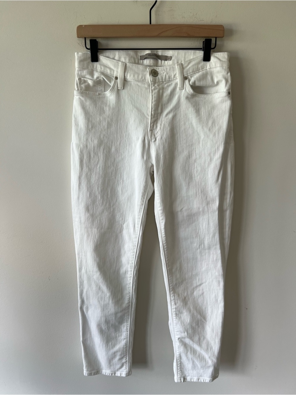 Women's Hudson Nico Straight Ankle Jeans in White 90% Cotton